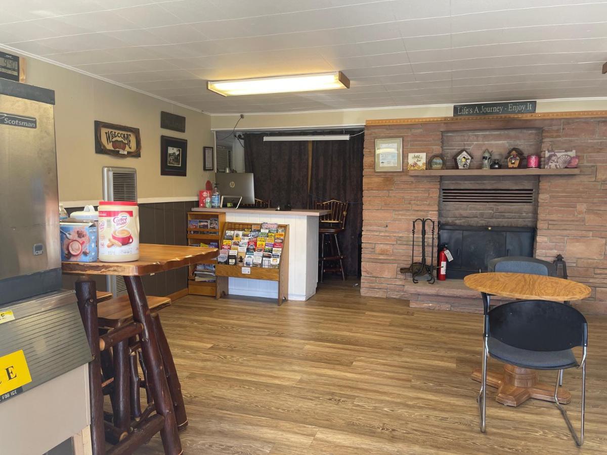 Motel Saddle & Surrey Estes Park